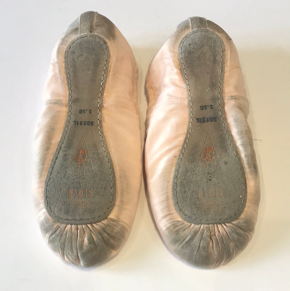 Bloch Satin Ballet Shoes (Child Size 3.5B) Second Hand Active Style
