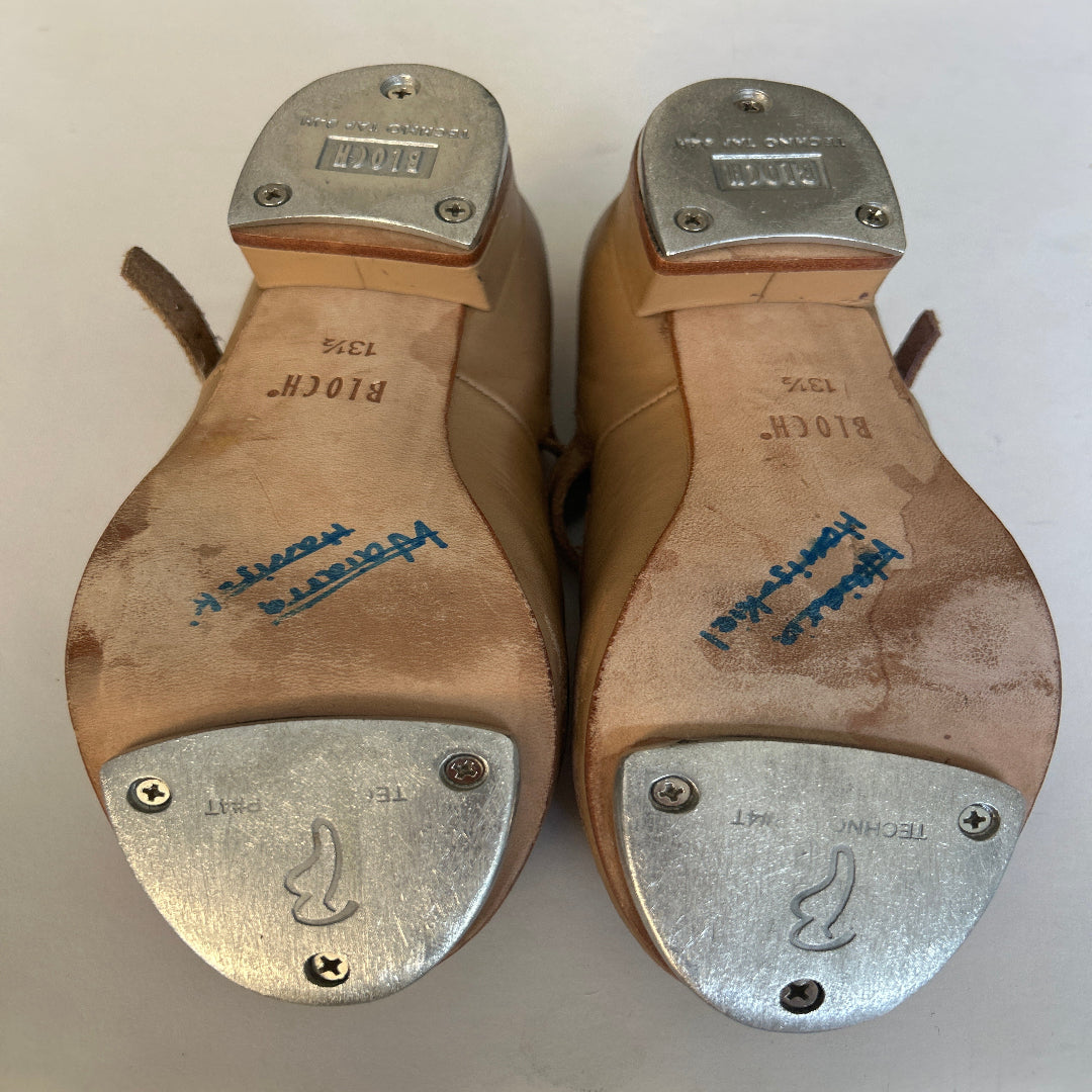 Bloch Tap Shoes in Tan - Child Size 13.5 - second hand 