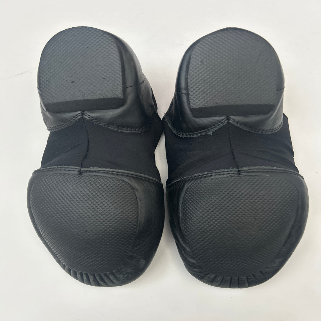 Bottom View of a pair of Second Hand Black Jazz Shoes